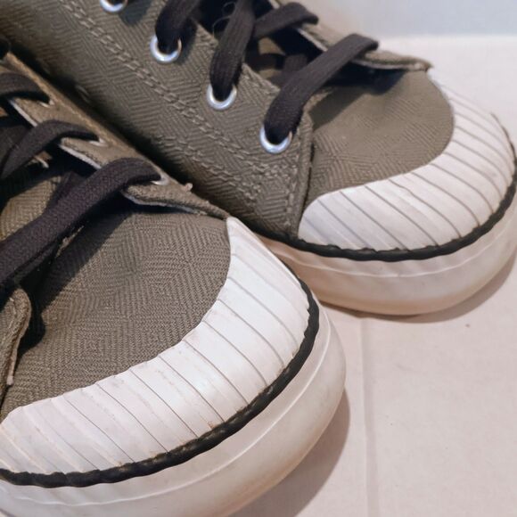 Keen Elsa Canvas Sneakers-Size 8.5-Vulcanized Rubber Toe-Odor Control-Army Green - Picture 7 of 8